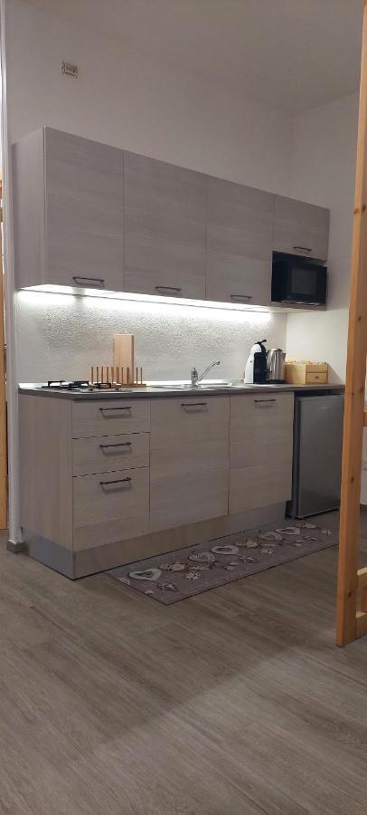 Galanthus Apartment Aosta Bagian luar foto